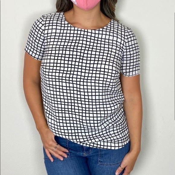 LOFT Tops - Loft Ann Taylor Blouse Size XS